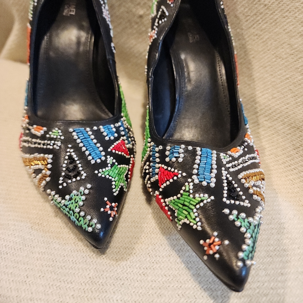 Michael Kors Keke Beaded Party Pumps - Never Worn - Size 9.5 - Picture 4 of 16